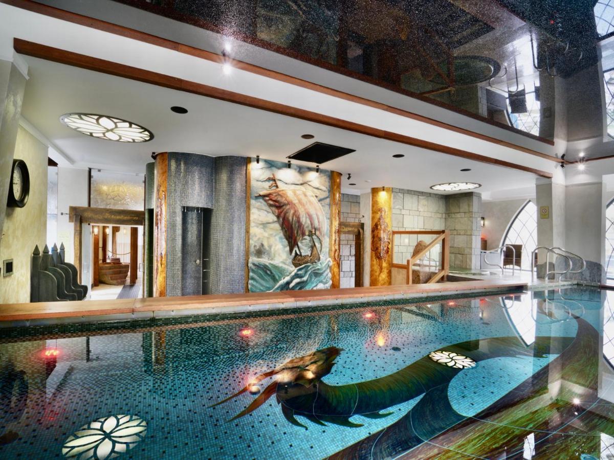 Dolina Wikingow-Apartament Suite Z Tarasem W Ogrodzie, Miejscem W Garazu I Dostepem Do Strefy Wellness シクラルスカ・ポレンバ エクステリア 写真