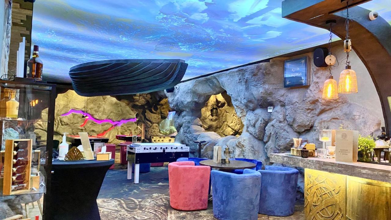 Dolina Wikingow-Apartament Suite Z Tarasem W Ogrodzie, Miejscem W Garazu I Dostepem Do Strefy Wellness シクラルスカ・ポレンバ エクステリア 写真