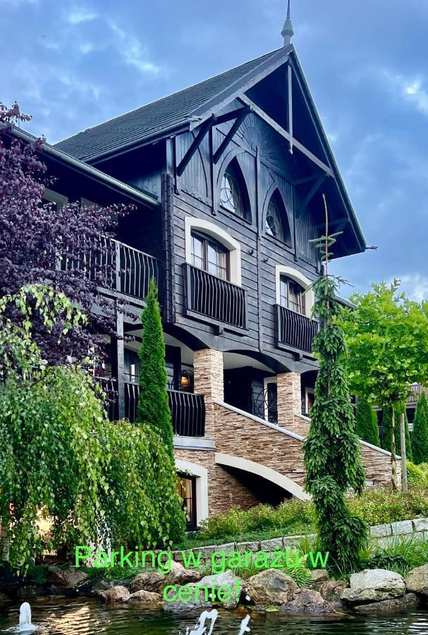 Dolina Wikingow-Apartament Suite Z Tarasem W Ogrodzie, Miejscem W Garazu I Dostepem Do Strefy Wellness シクラルスカ・ポレンバ エクステリア 写真