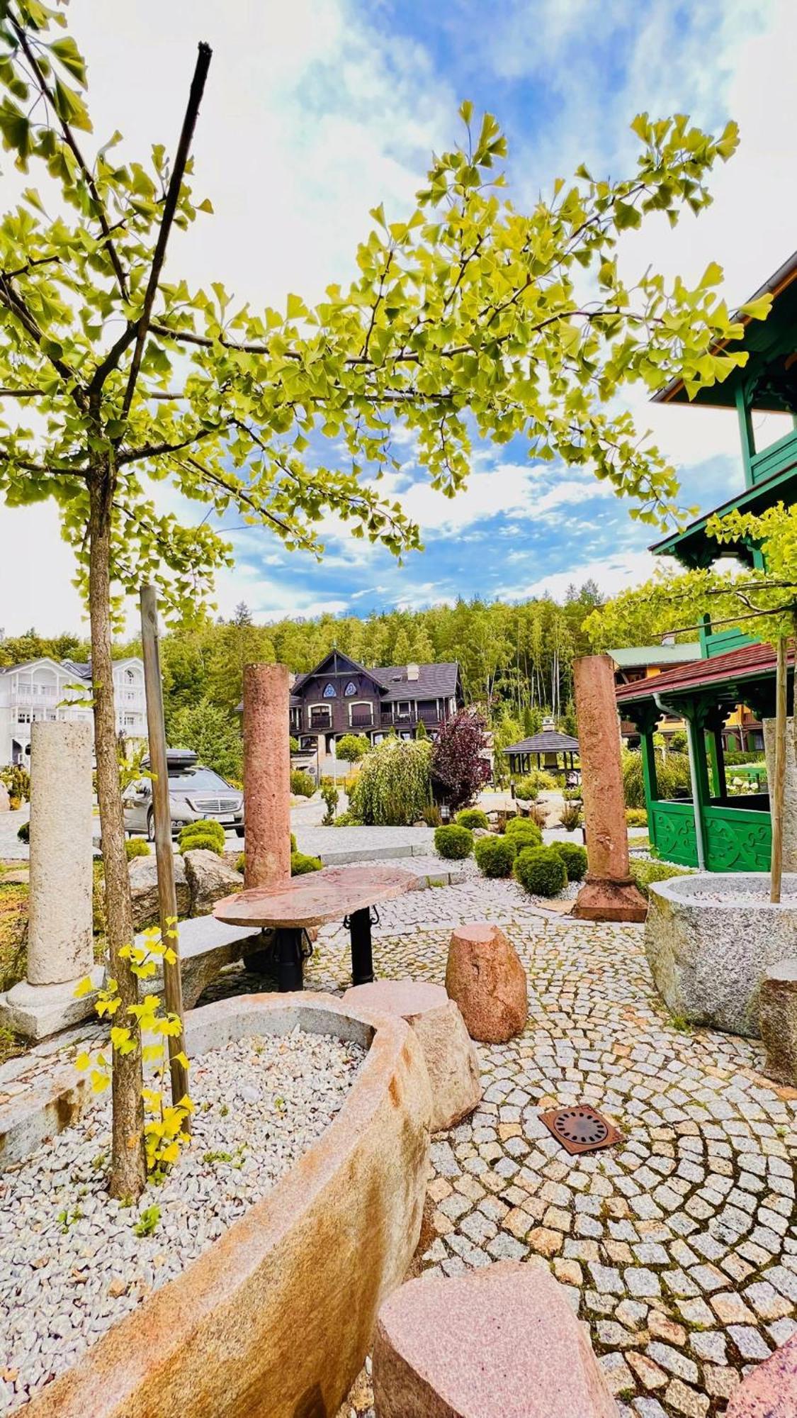 Dolina Wikingow-Apartament Suite Z Tarasem W Ogrodzie, Miejscem W Garazu I Dostepem Do Strefy Wellness シクラルスカ・ポレンバ エクステリア 写真